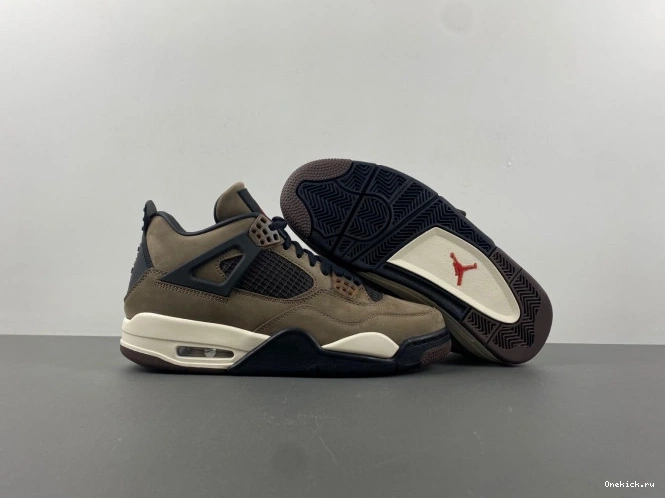 One Kick 4 Scott Brown AJ4-882335 Jordan TS x Retro Travis Air 0816
